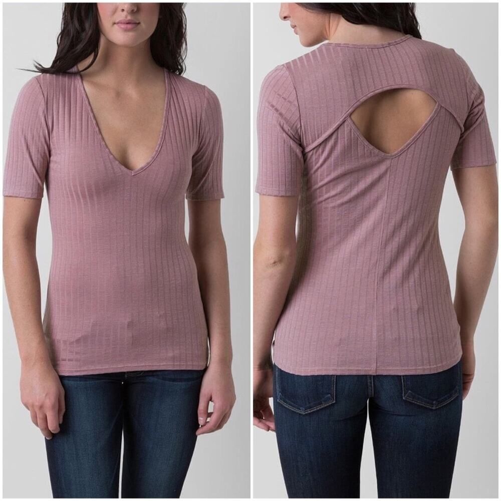 🌷5 for $25 Red by BKE Ribbed Top